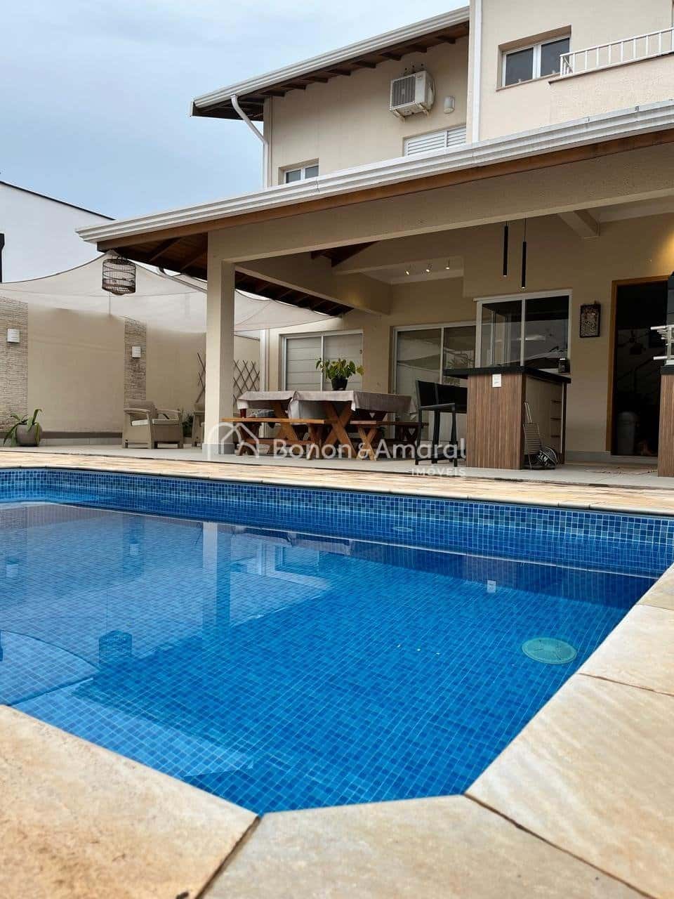 Casa em Condomínio à Venda no Jardim Planalto em Paulínia / SP — foto principal