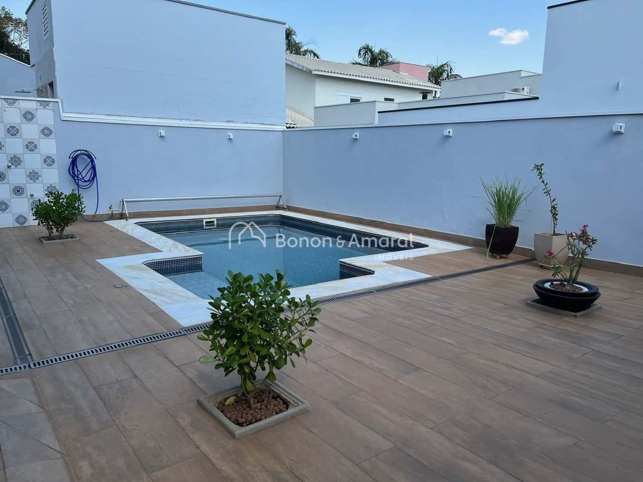 Casa em Condomínio à Venda - Cascata, Paulínia/ SP — foto principal