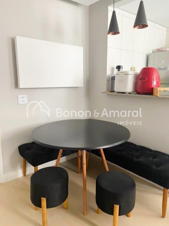 Apartamento à Venda - Jardim Márcia em Campinas / SP