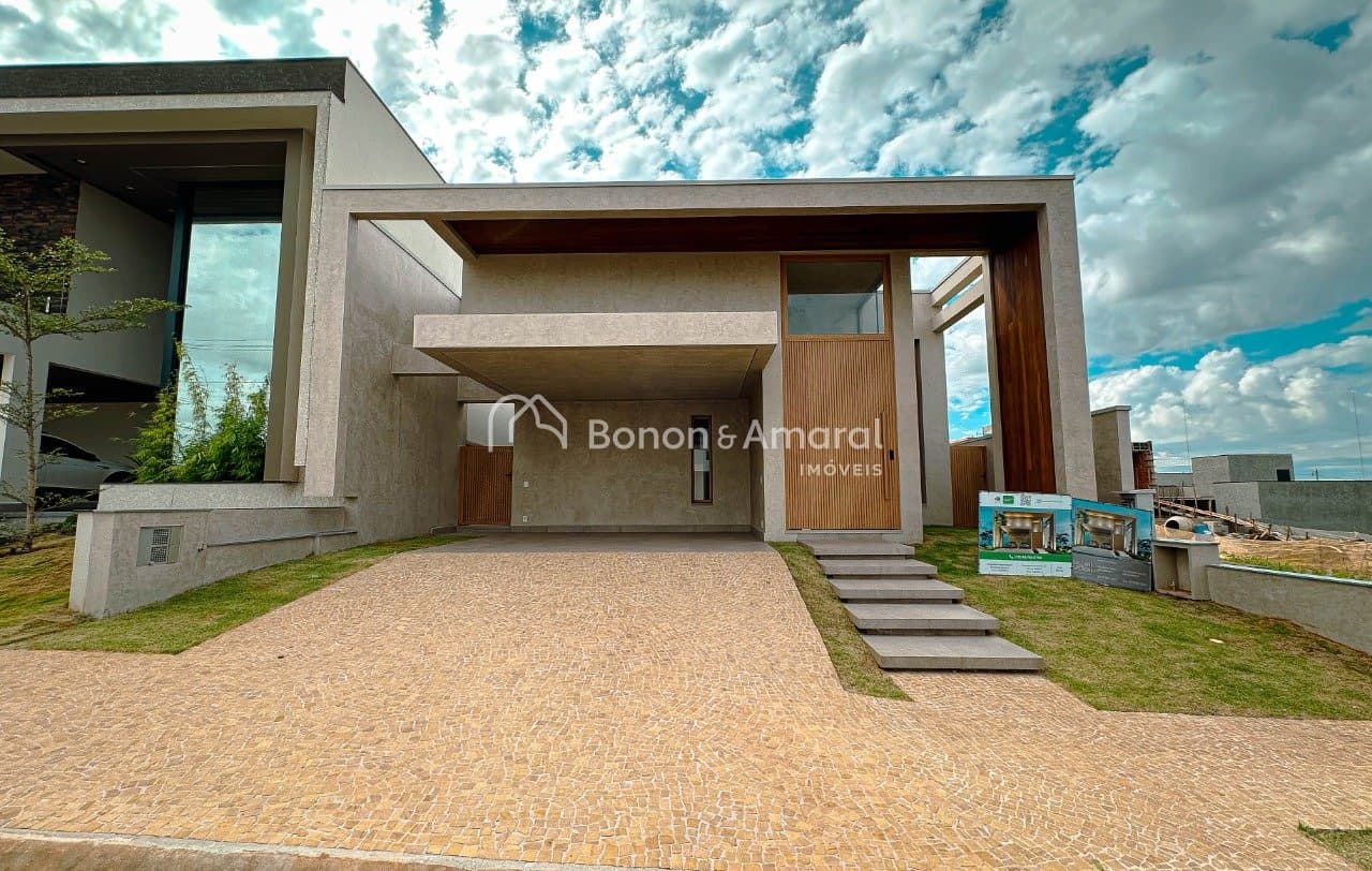 Casa em Condomínio à Venda - Parque Brasil 500 em Paulínia / SP