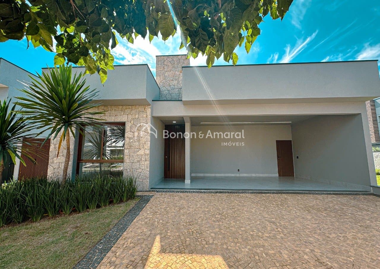 Casa em Condomínio à Venda - Jardim América em Paulínia / SP