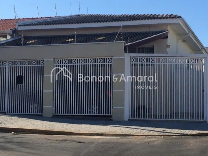 Casa à Venda - Taquaral em Campinas / SP