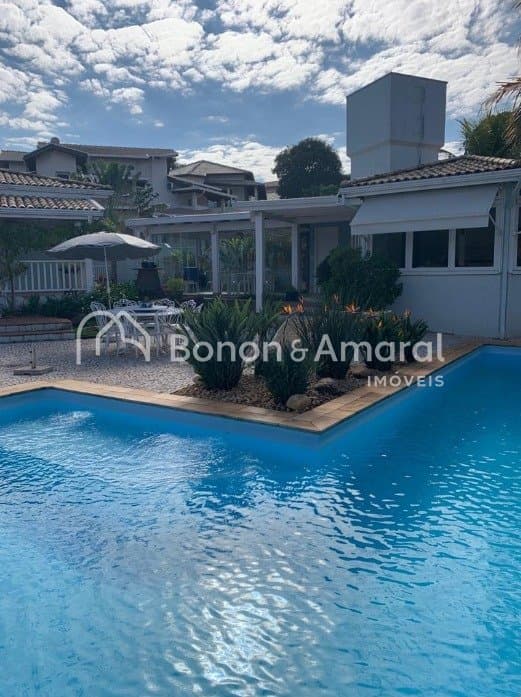 Casa em Condomínio à Venda no Pinheiro em Valinhos / SP