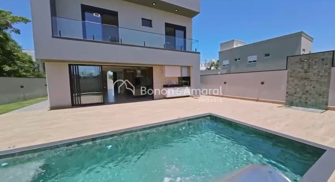 Casa em Condomínio à Venda no Jardim América em Paulínia / SP