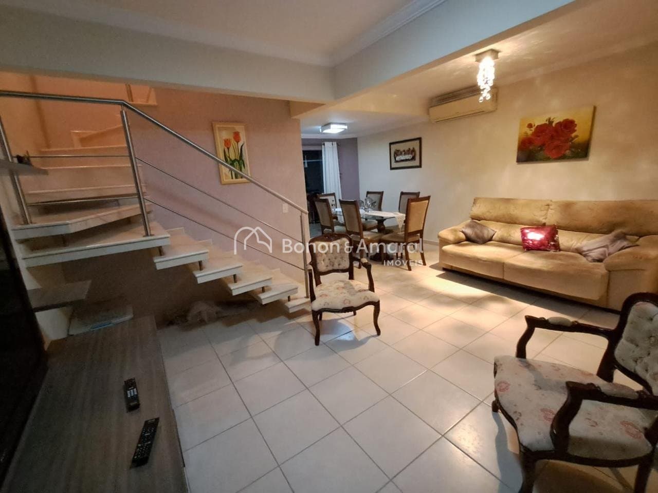 Casa em Condomínio à Venda - Parque Rural Fazenda Santa Cândida em Campinas / SP