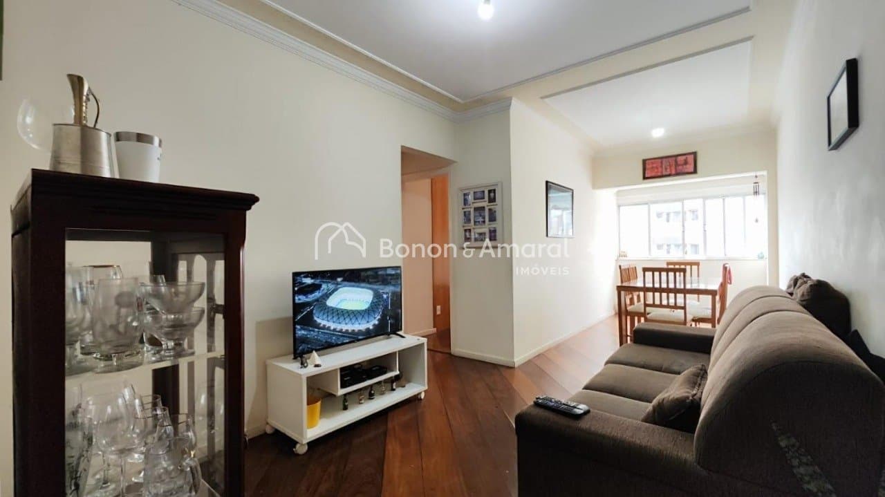Apartamento à Venda no Cambuí em Campinas / SP