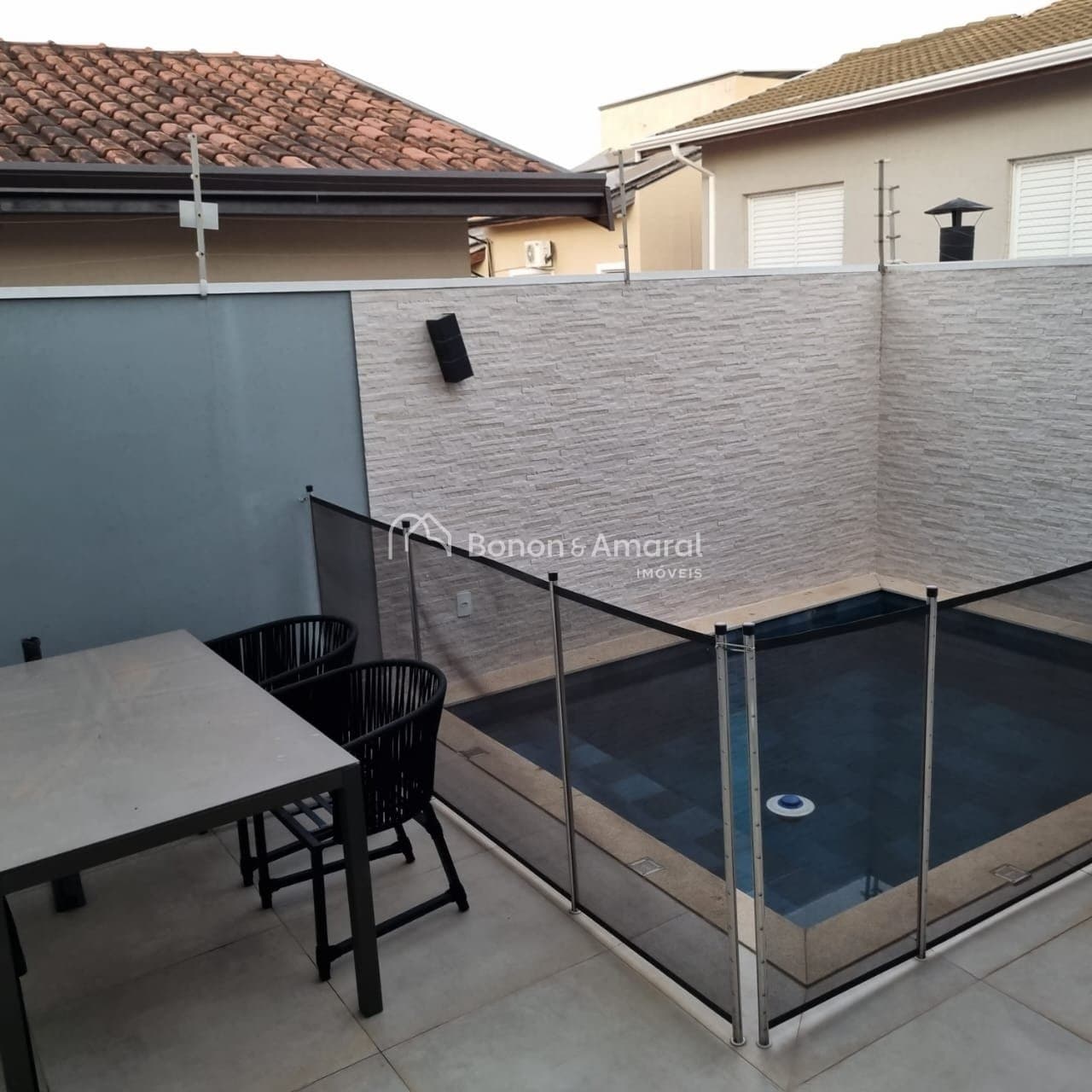 Casa em Condomínio à Venda - Residencial Terras do Barão em Campinas / SP