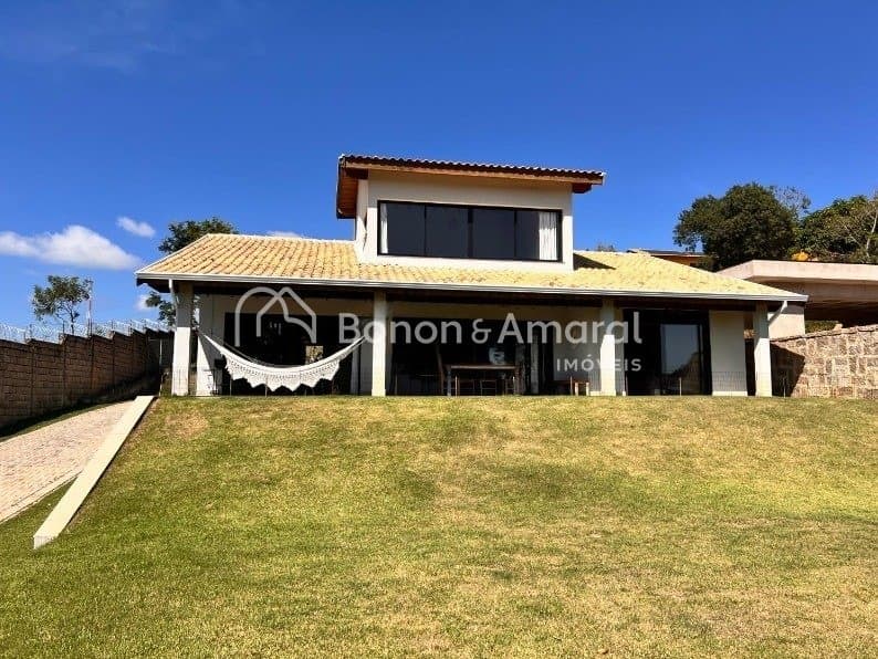 Casa em Condomínio à Venda - Chácaras Alpina em Valinhos / SP