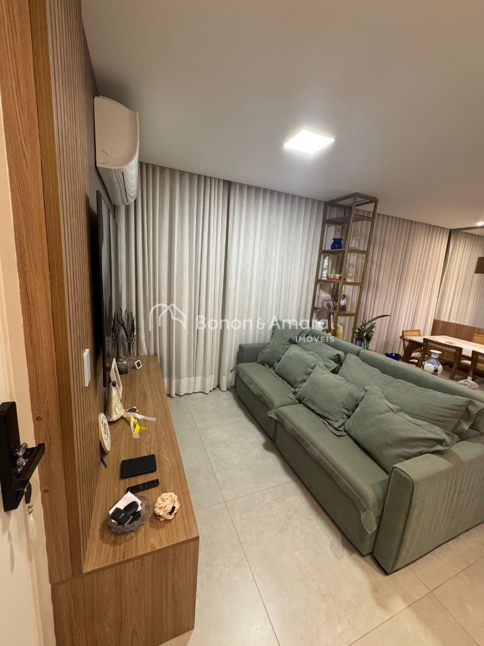 Apartamento à Venda - Vila São Francisco em Hortolândia / SP