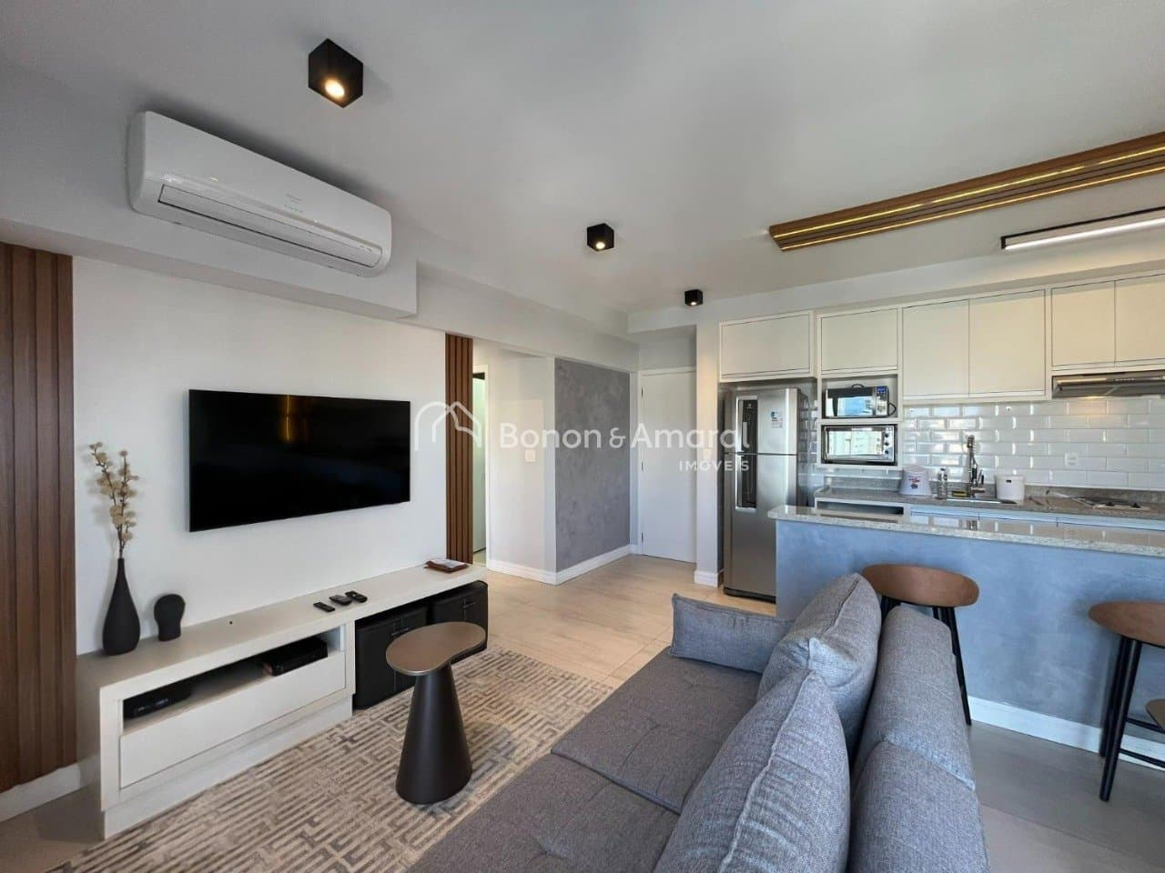 Apartamento à Venda - Cambuí em Campinas / SP