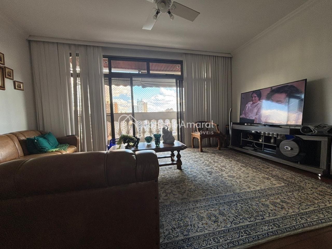 Apartamento à Venda no Centro em Campinas / SP