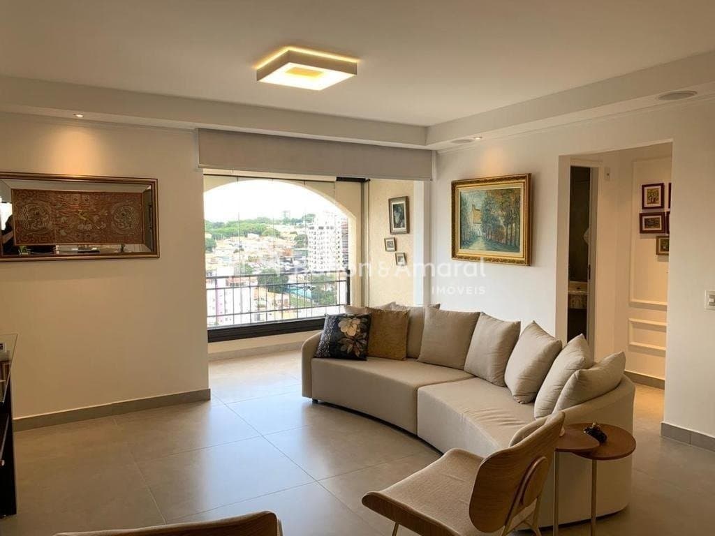 Apartamento à Venda - Cambuí em Campinas / SP
