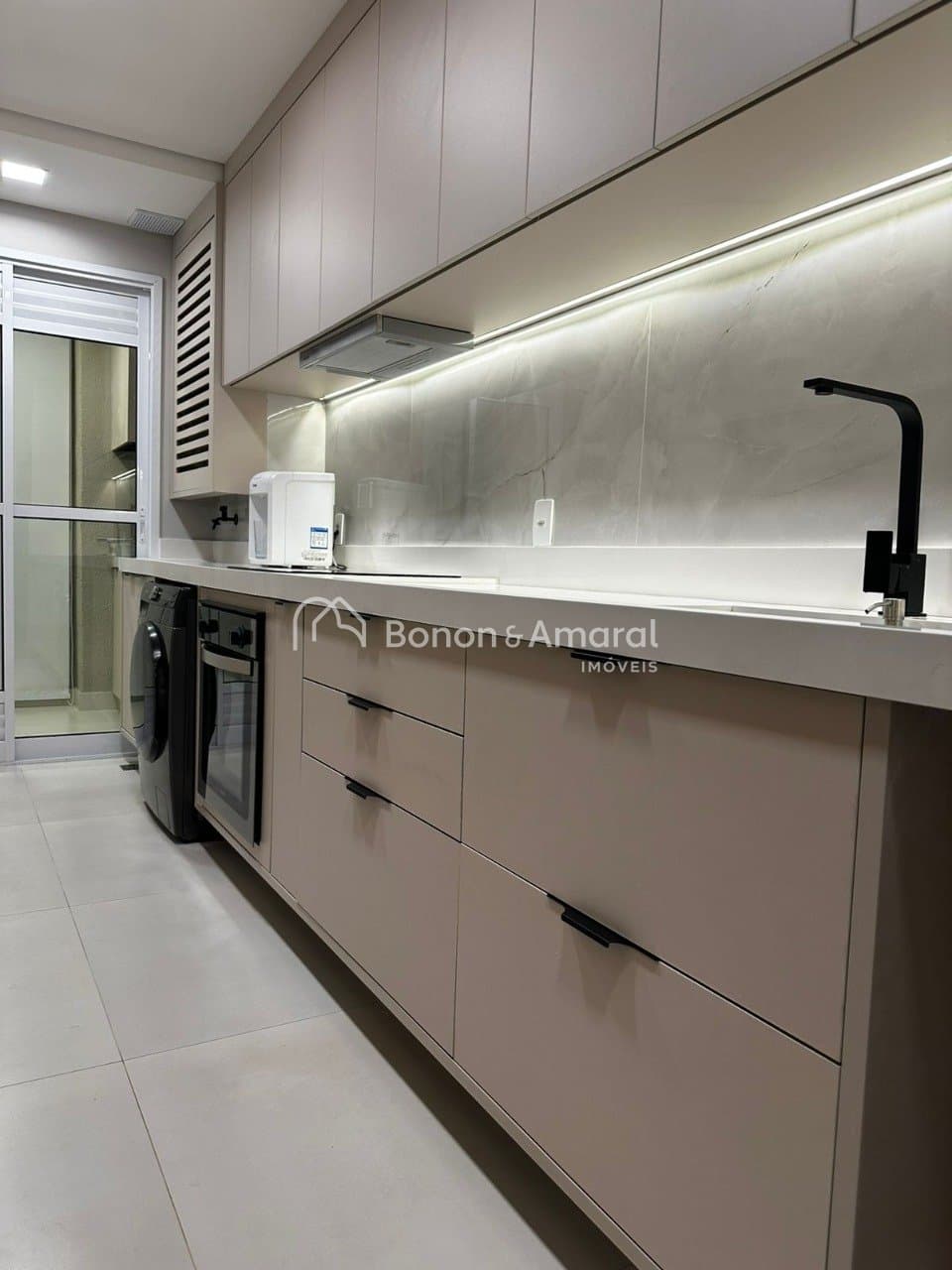 Apartamento à Venda no Balneário Tropical em Paulínia / SP