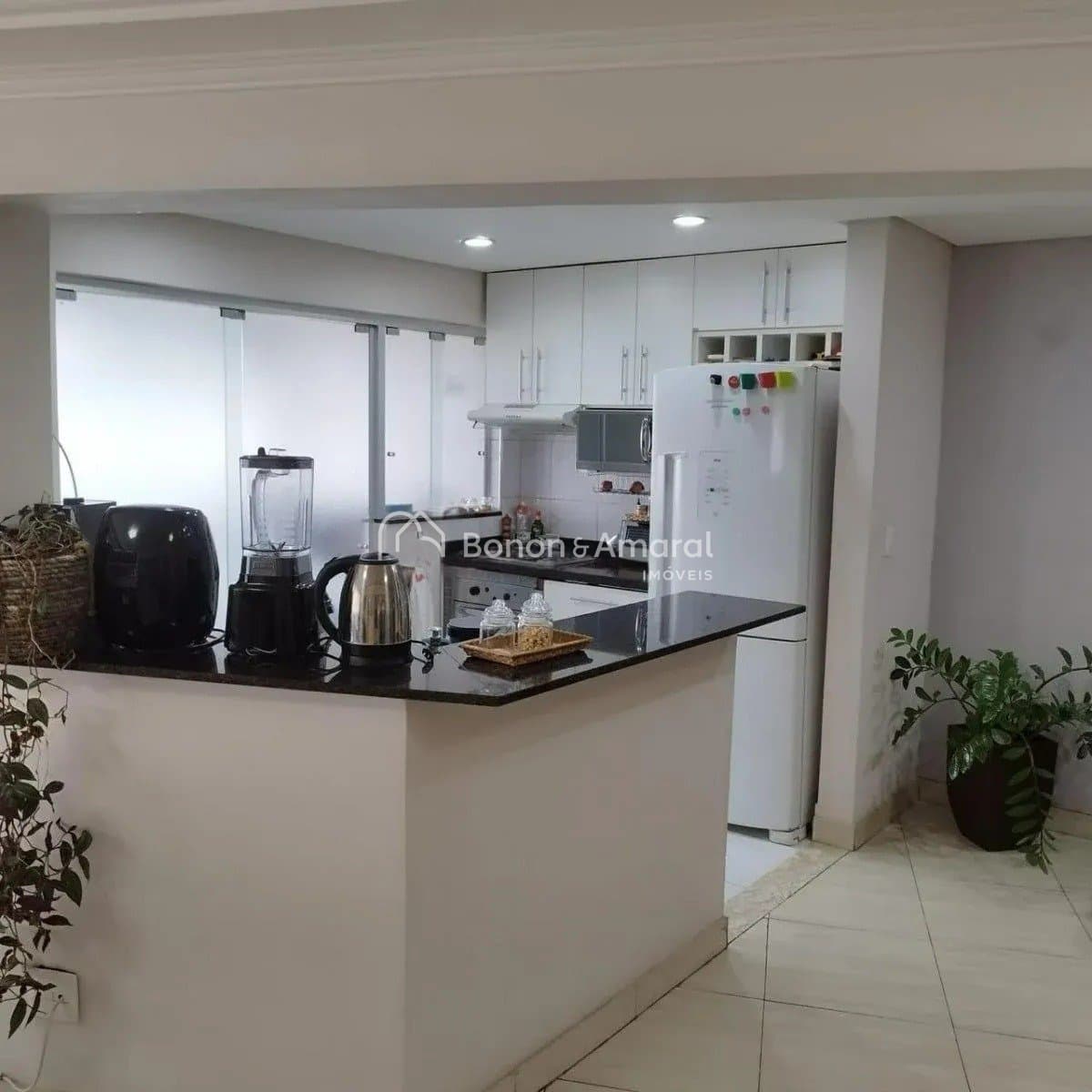 Apartamento à Venda - Centro em Campinas / SP
