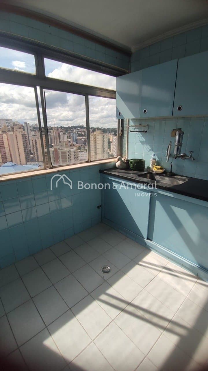 Apartamento à Venda no Centro em Campinas / SP