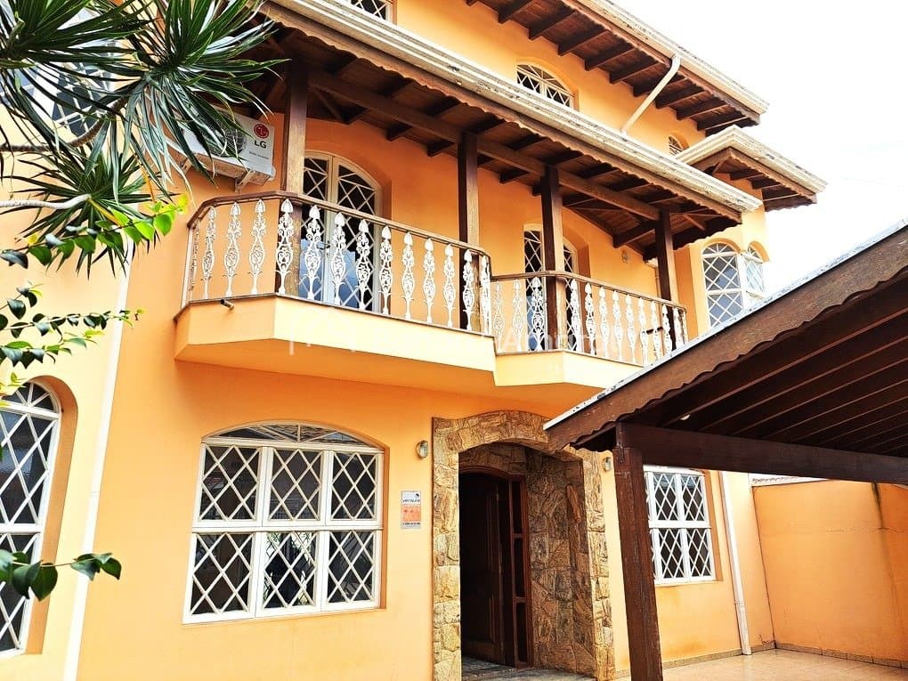Casa à Venda no Vila Nogueira em Campinas / SP