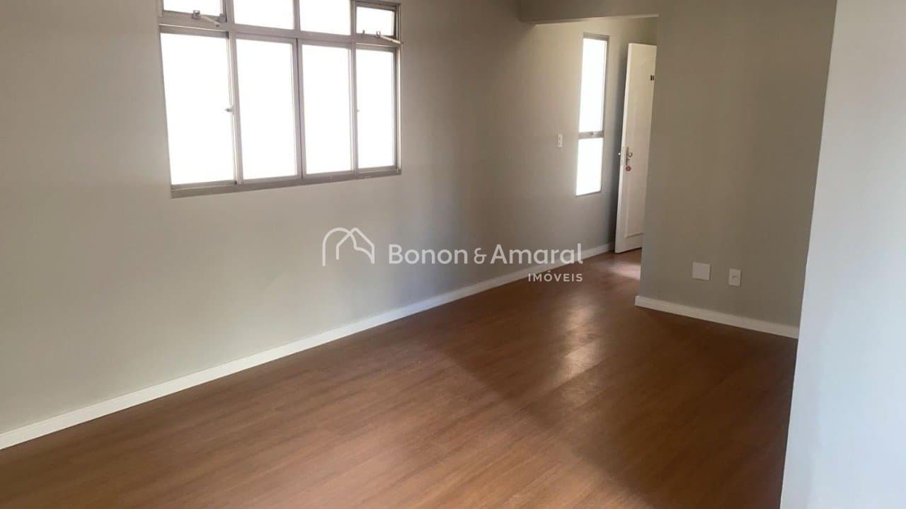 Apartamento à Venda - Cambuí em Campinas / SP
