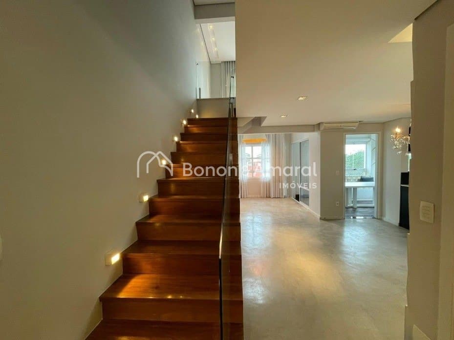 Apartamento à Venda - Cambuí em Campinas / SP