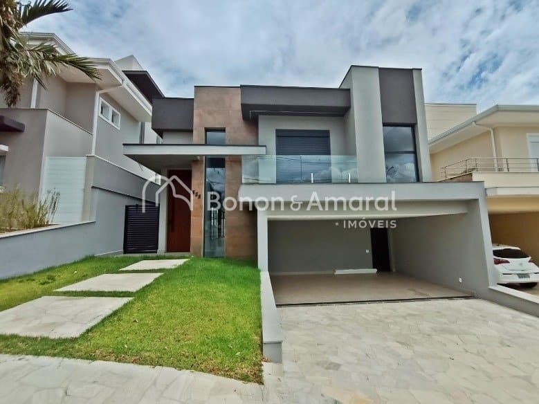 Casa em Condomínio à Venda - Vila Sonia em Valinhos / SP