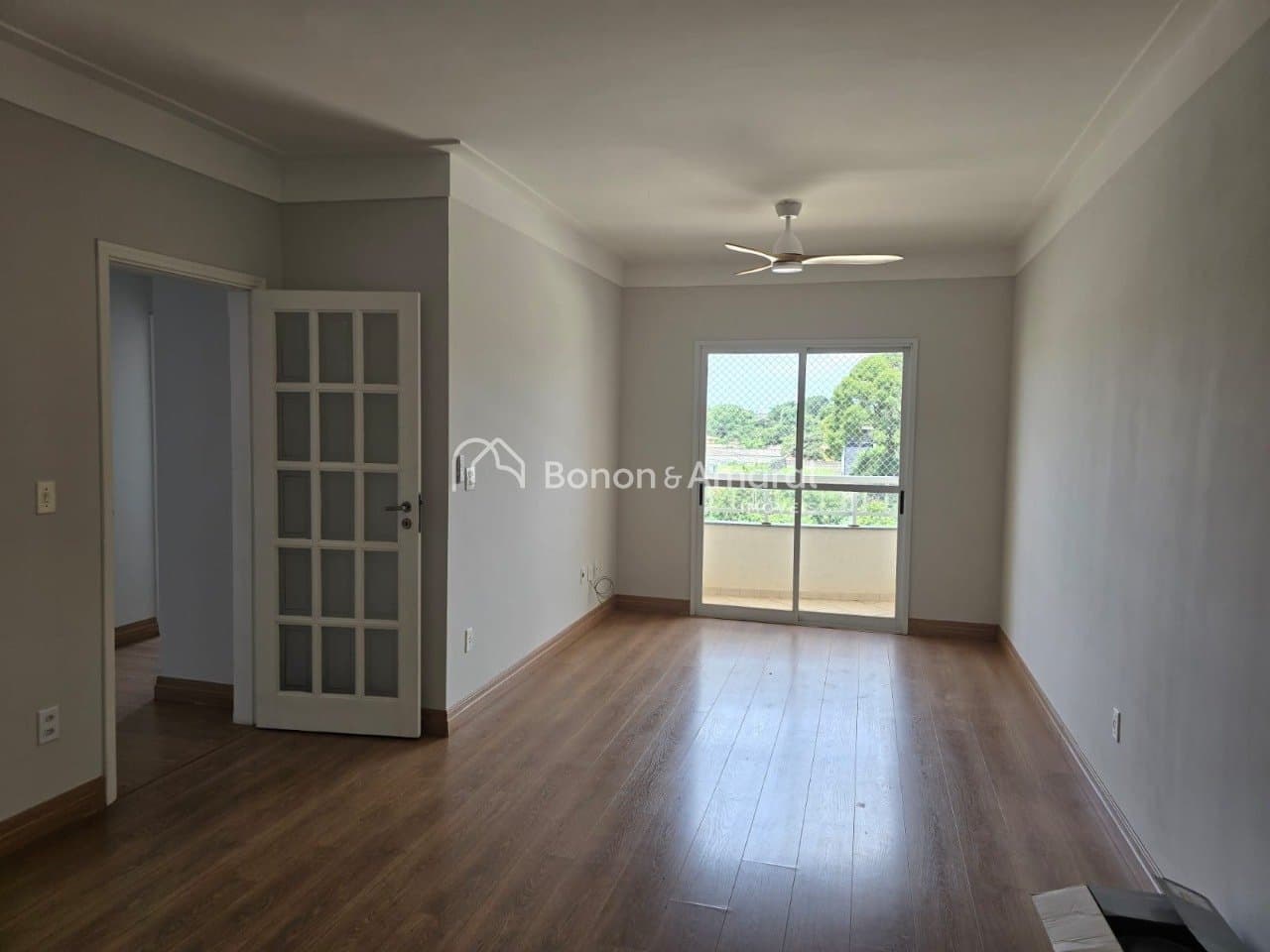 Apartamento à Venda - Santa Terezinha em Paulínia / SP