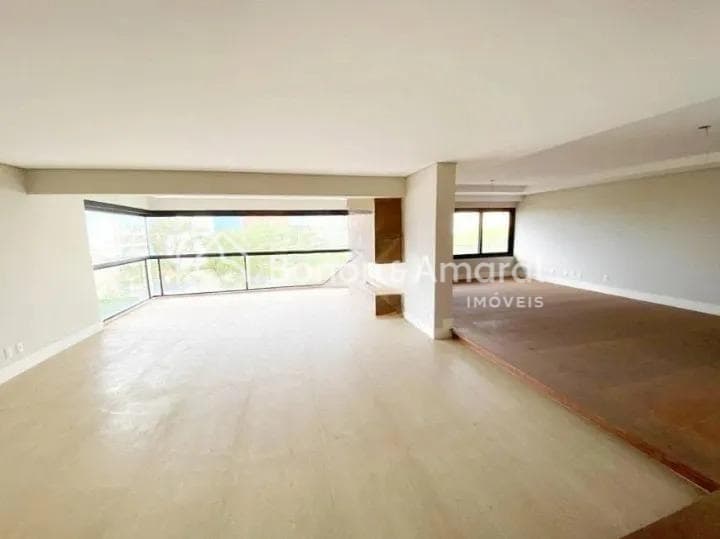 Apartamento à Venda - Cambuí em Campinas / SP