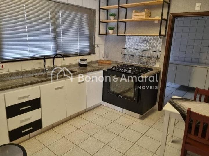 Apartamento à Venda - Cambuí em Campinas / SP