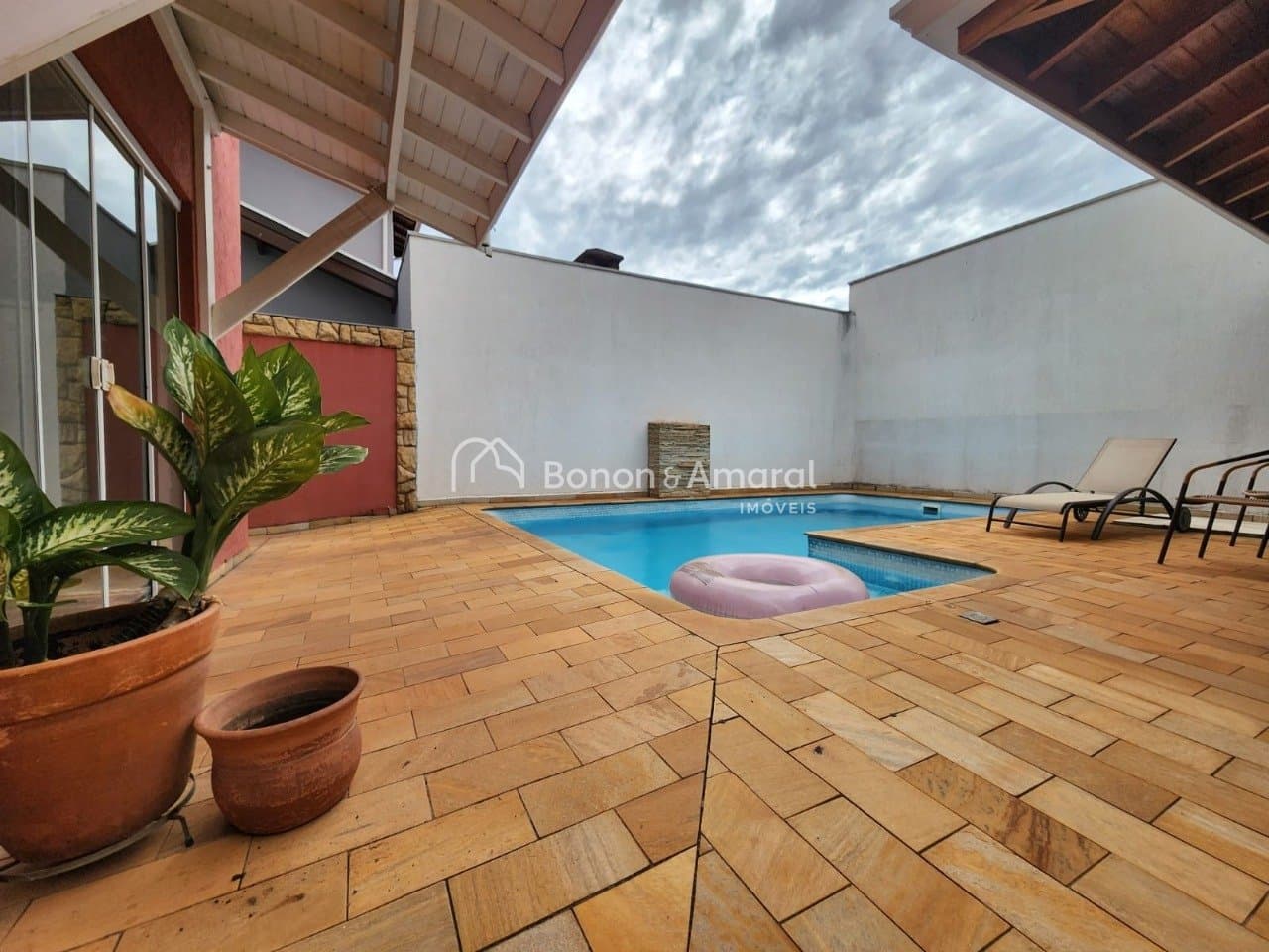 Casa em Condomínio à Venda - Parque Brasil 500 em Paulínia / SP