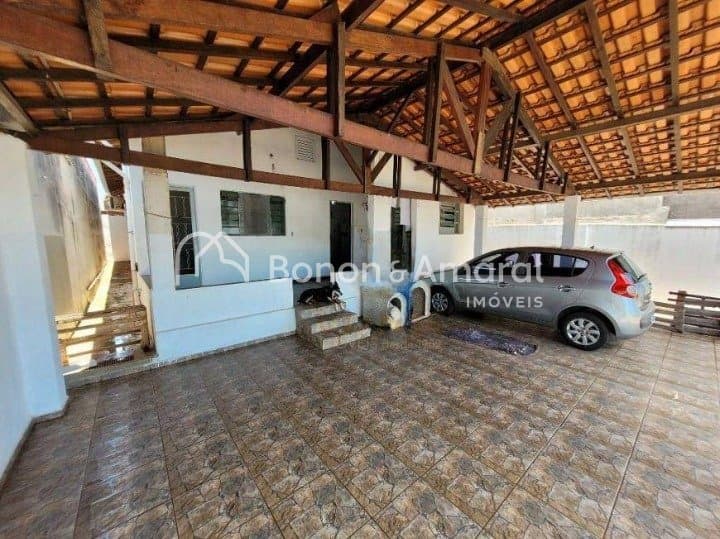 Casa à Venda - Parque da Figueira em Campinas / SP