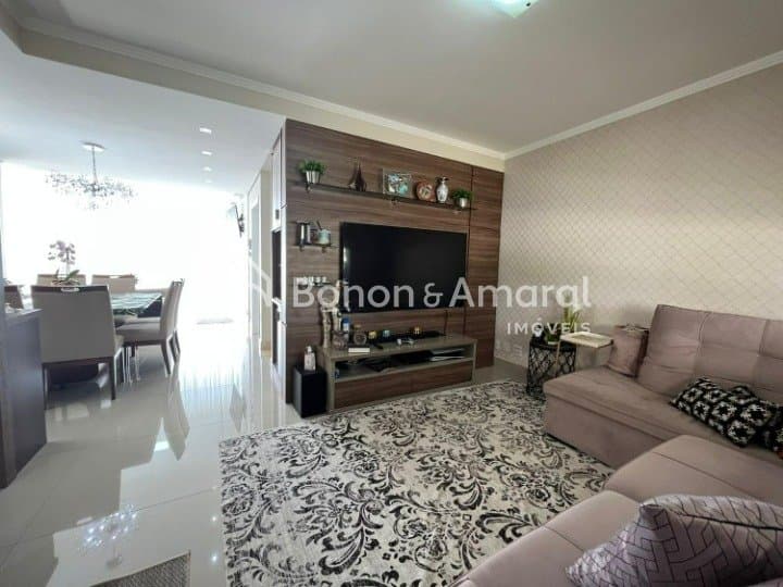 Casa em Condomínio à Venda - Parque Luciamar em Campinas / SP