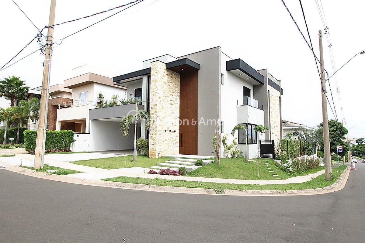 Casa em Condomínio à Venda no Loteamento Parque Dos Alecrins em Campinas / SP