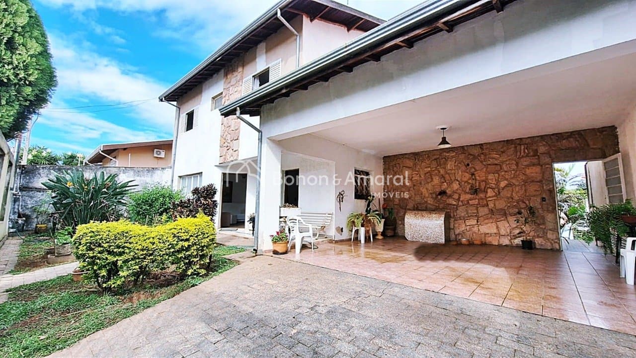 Casa à Venda - Parque Alto Taquaral em Campinas / SP