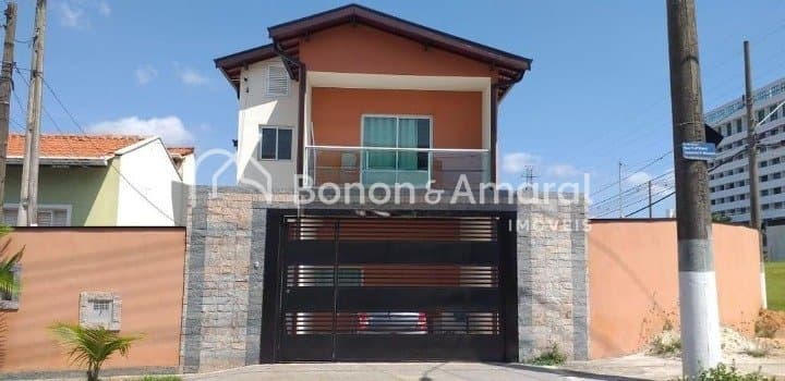 Casa à Venda - Parque Alto Taquaral em Campinas / SP