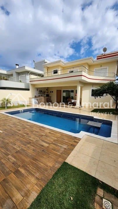 Casa em Condomínio à Venda - Swiss Park em Campinas / SP