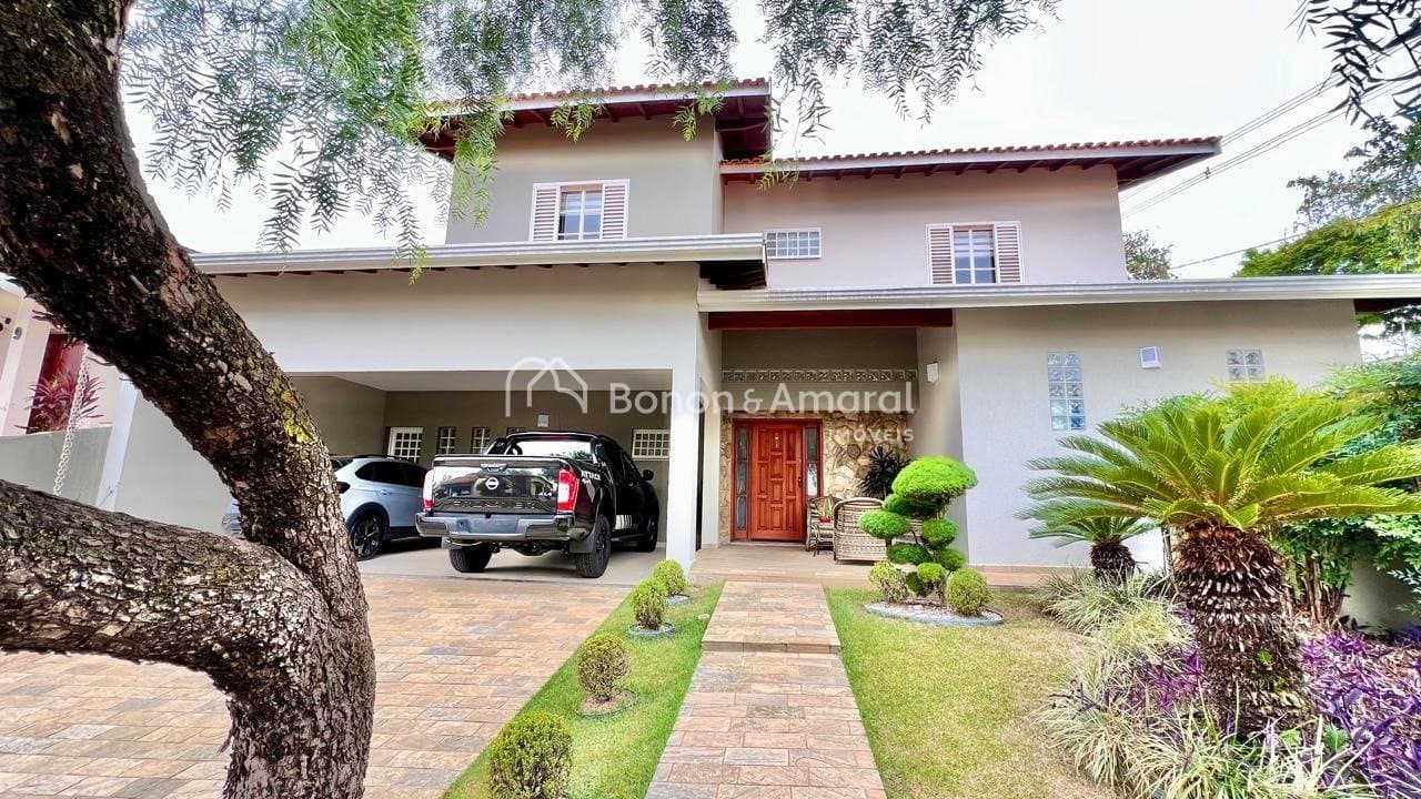 Casa em Condomínio à Venda - Vila Embaré em Valinhos / SP