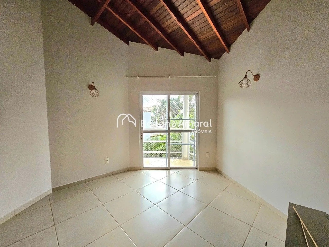 Casa em Condomínio no Condomínio Jacarandás, Residencial Jacarandas, Paulínia/SP