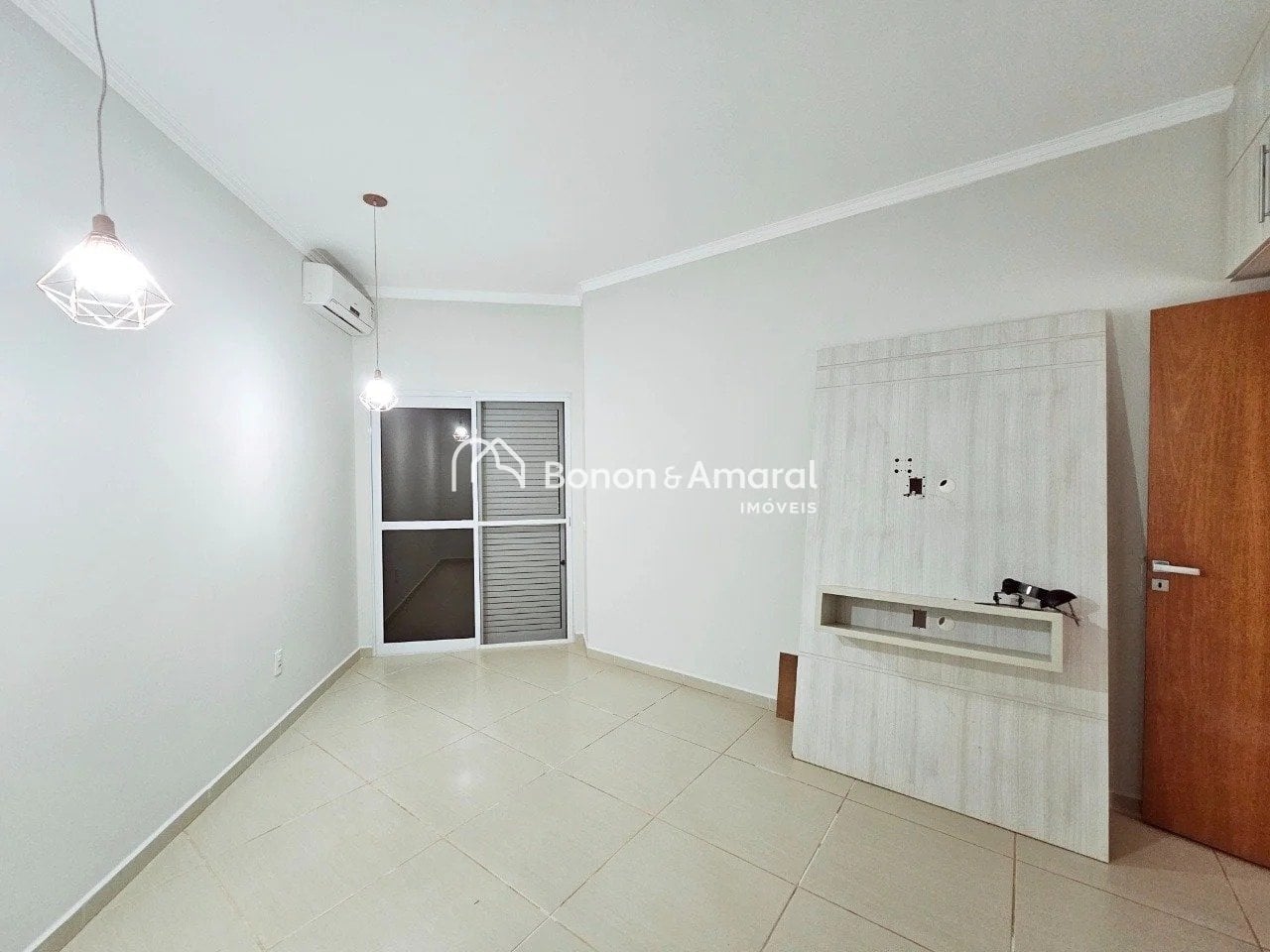 Casa em Condomínio no Condomínio Jacarandás, Residencial Jacarandas, Paulínia/SP