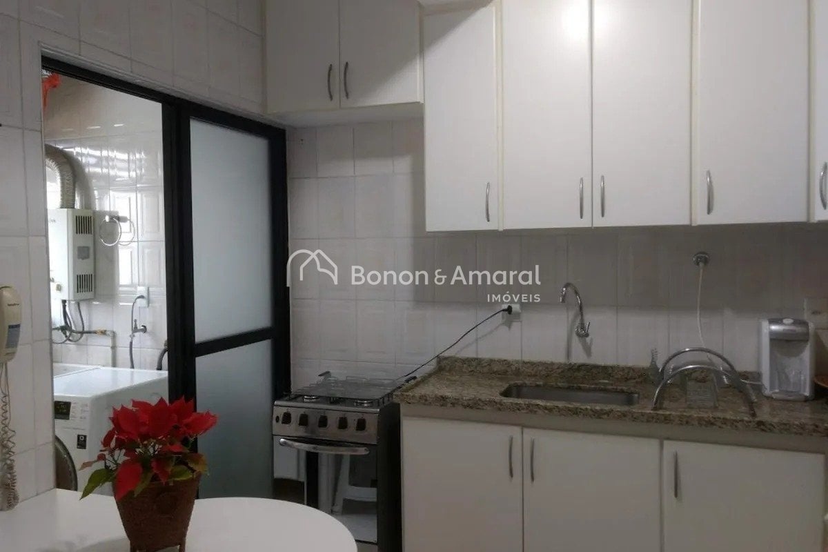 Apartamento no Condomínio Residencial Canadá, Mansões Santo Antônio, Campinas/SP
