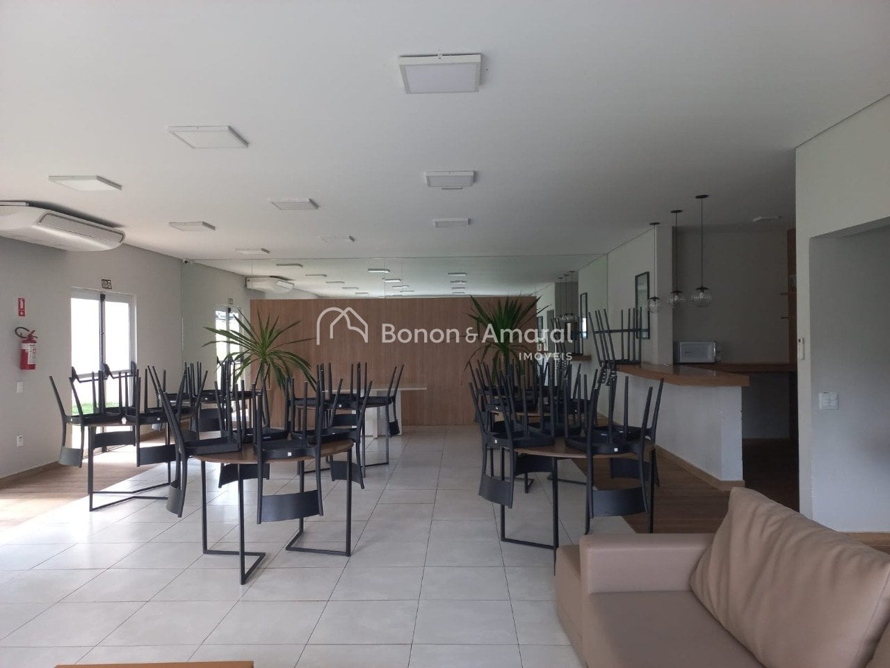 Apartamento no Condomínio Brisa Da Mata Manacás, Balneário Tropical, Paulínia/SP