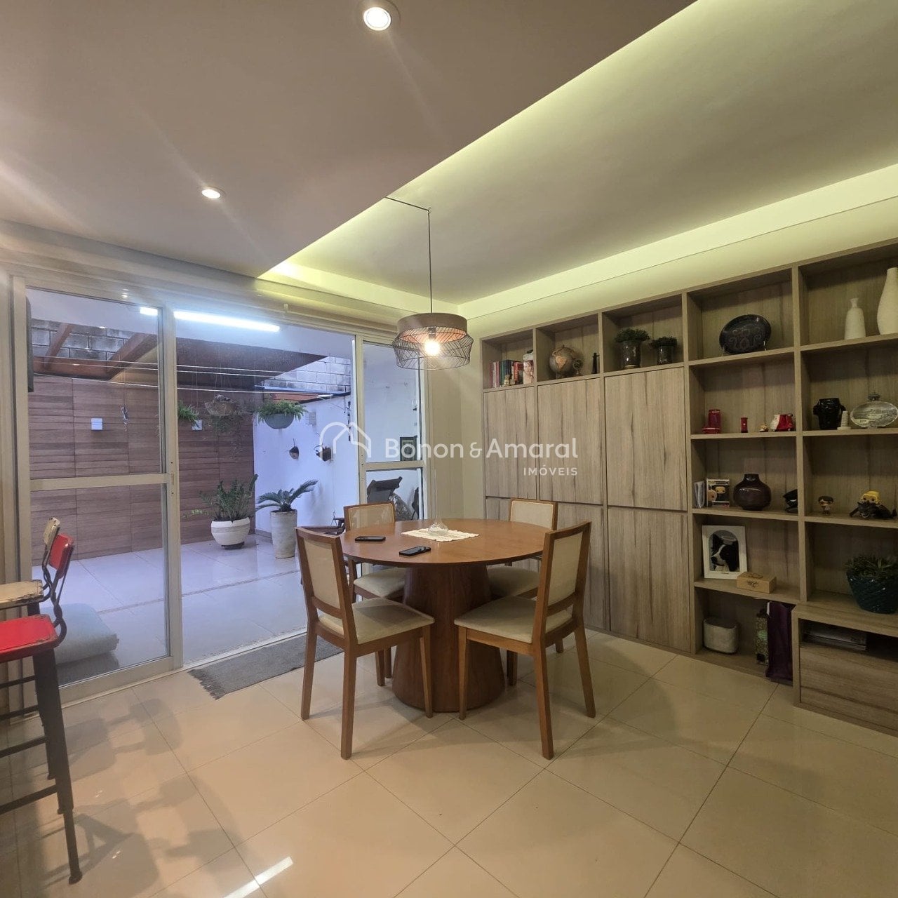Casa em Condomínio à Venda no Chácara Primavera em Campinas / SP