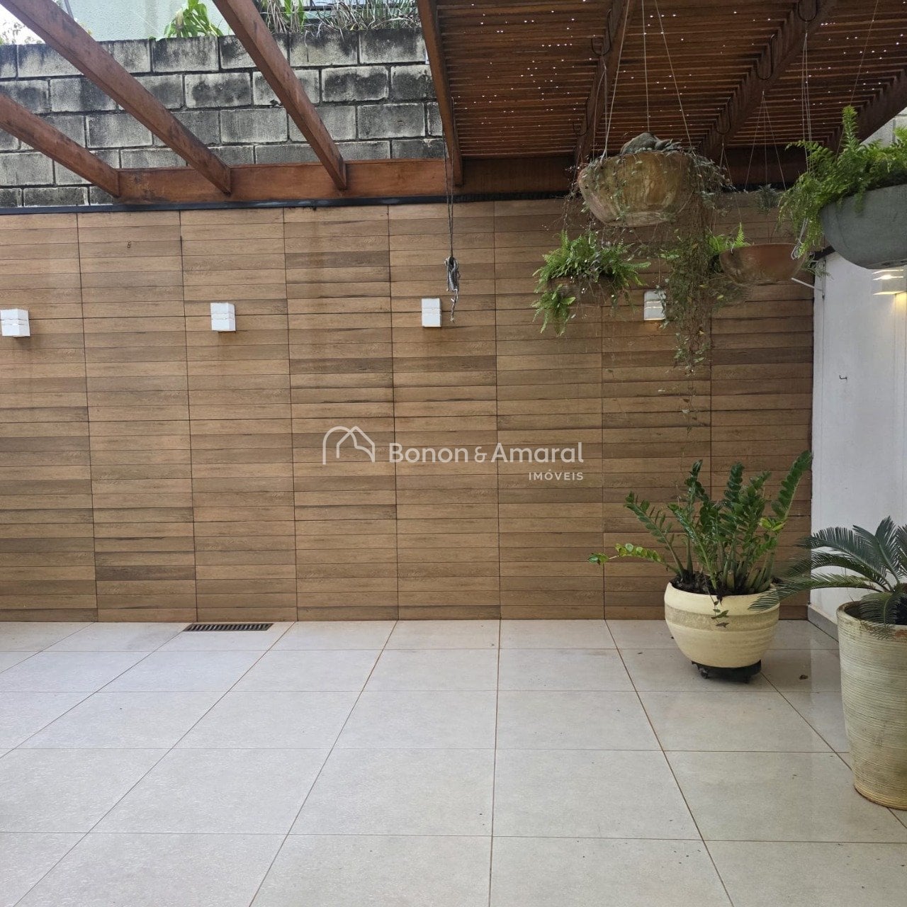 Casa em Condomínio à Venda no Chácara Primavera em Campinas / SP
