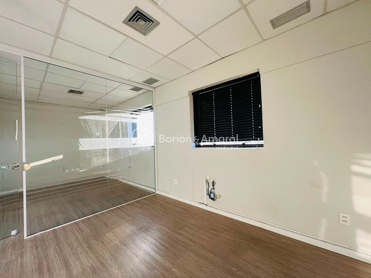 Salas/Conjuntos no Edíficio Centro Comercial Aliança, Morumbi, Paulínia/SP