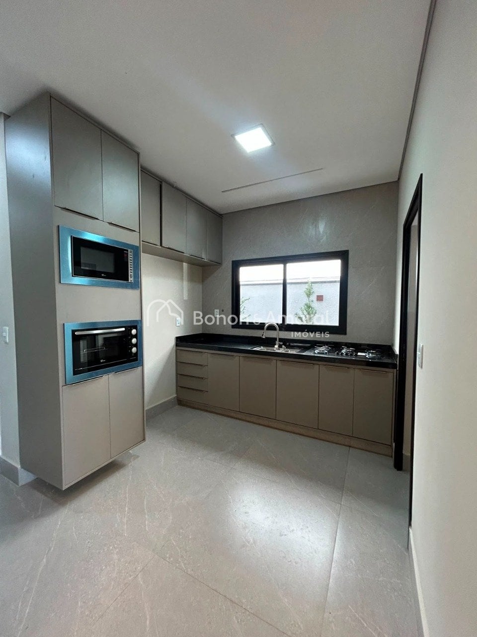 Casa em Condomínio à Venda - Monte Alegre em Paulínia / SP