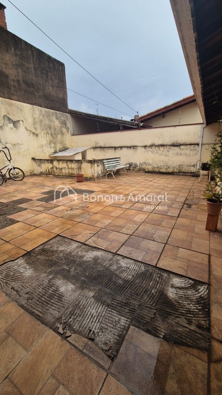 Casa à Venda no Jardim Dos Calegaris em Paulínia / SP