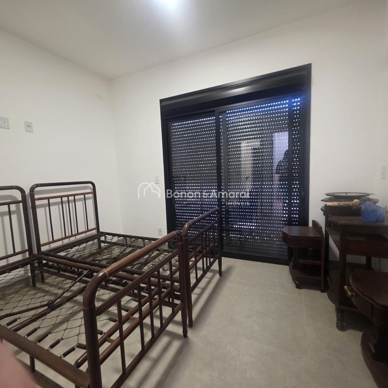 Casa em Condomínio à Venda no Bairro Das Palmeiras em Campinas / SP