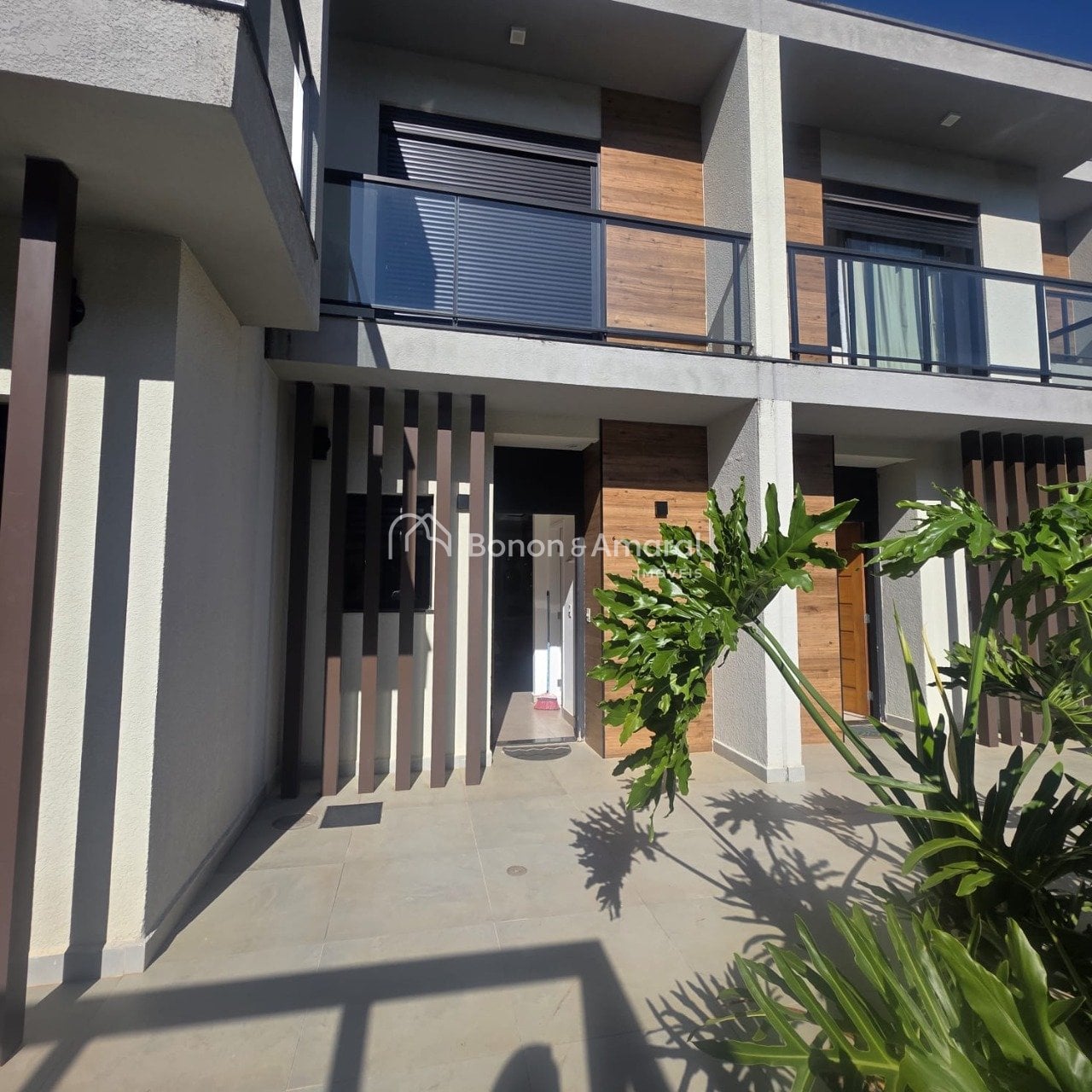 Casa em Condomínio à Venda no Bairro Das Palmeiras em Campinas / SP