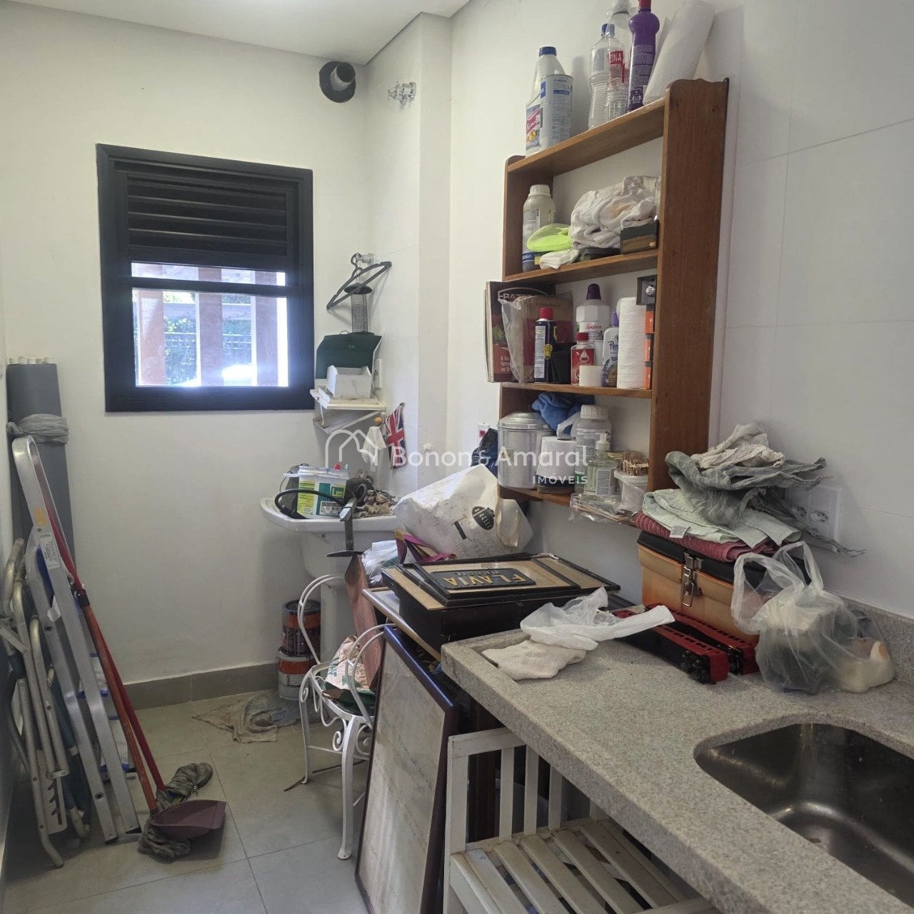 Casa em Condomínio à Venda no Bairro Das Palmeiras em Campinas / SP