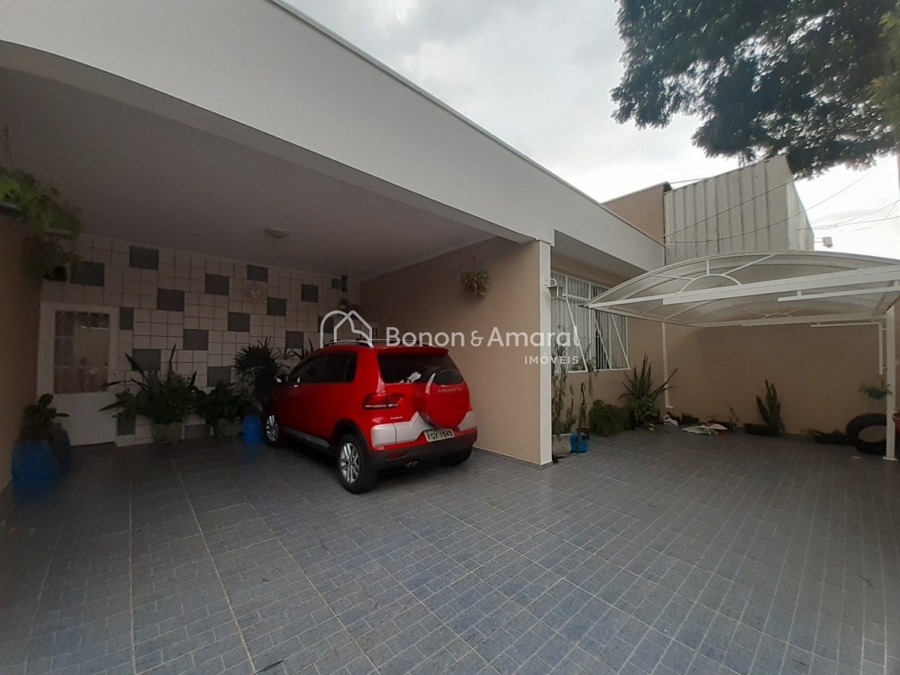 Casa à Venda - Parque Taquaral em Campinas / SP