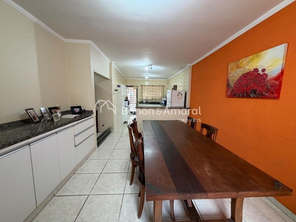 Casa à Venda - Jardim Santa Genebra em Campinas / SP