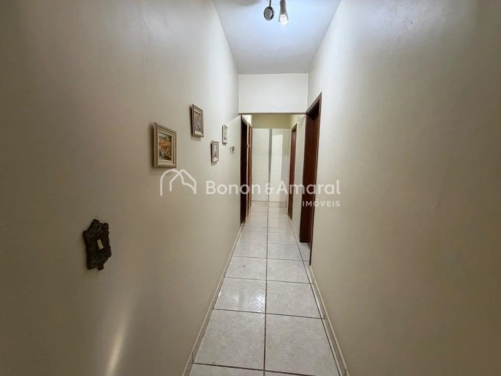 Casa à Venda - Jardim Santa Genebra em Campinas / SP