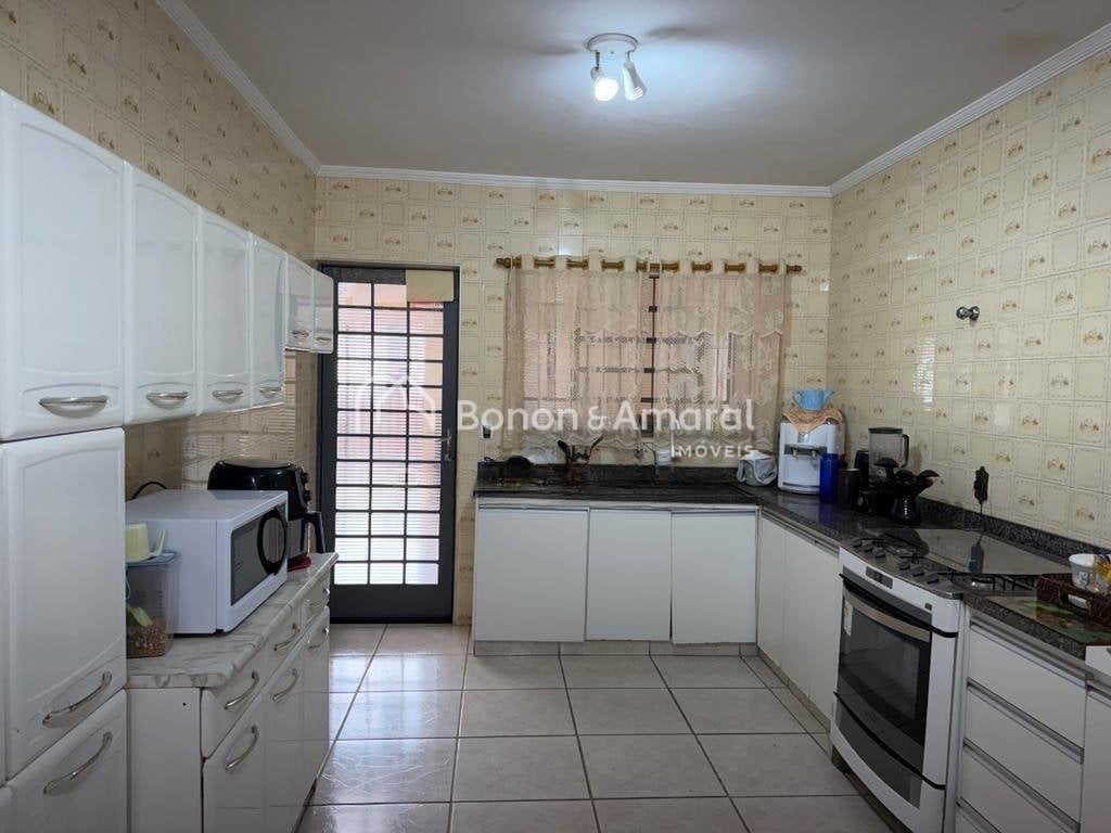 Casa à Venda - Jardim Santa Genebra em Campinas / SP